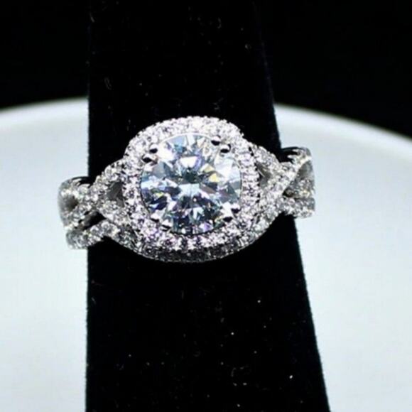 1.5 CT Round Twisted Ring Moissanite Halo Wedding Set Sterling Silver 9 NWT - Picture 1 of 12